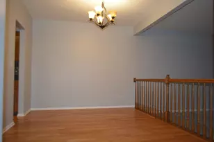 489 W Parkside Dr, Palatine, IL 60067 - Photo 8