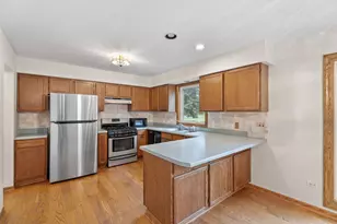 1914 Spring Dale Dr, Spring Grove, IL 60081 - Photo 6