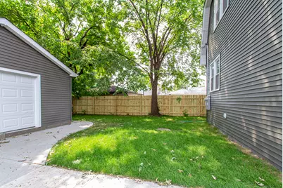 2117 N Mulligan Avenue, Chicago, IL 60639 - Photo 8