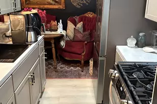 2340 186th St, Lansing, IL 60438 - Photo 2