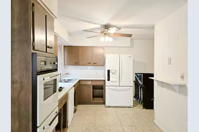 1329 Easy Street, Glendale Heights, IL 60139 - Photo 14