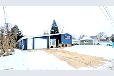 2209 Melrose Avenue, Waukegan, IL 60085 - Photo 2