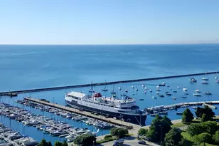 195 N Harbor Dr, Chicago, IL 60601 - Photo 20