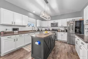 2445 Peregrine Dr, New Lenox, IL 60451 - Photo 4