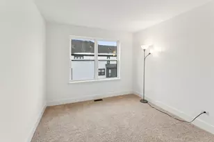 8377 Mulberry Ave, Morton Grove, IL 60053 - Photo 14