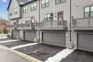 8377 Mulberry Ave, Morton Grove, IL 60053 - Photo 24