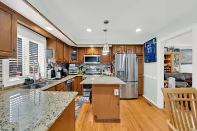 664 E Oakton Street, Des Plaines, IL 60018 - Photo 6