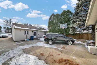 664 E Oakton Street, Des Plaines, IL 60018 - Photo 24