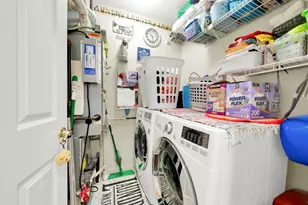 664 E Oakton St, Des Plaines, IL 60018 - Photo 18