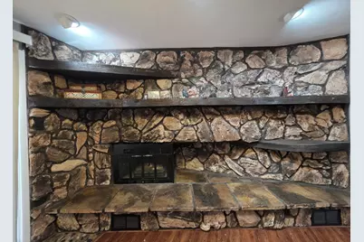 10530 S 82nd Court, Palos Hills, IL 60465 - Photo 14