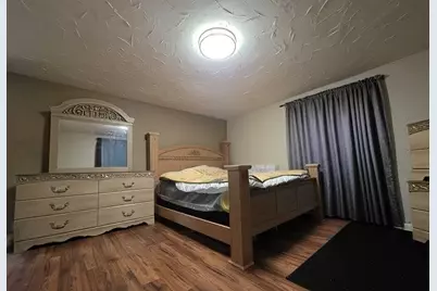 10530 S 82nd Court, Palos Hills, IL 60465 - Photo 20