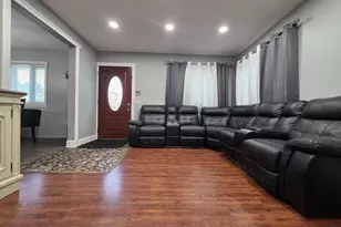 10530 S 82nd Ct, Palos Hills, IL 60465 - Photo 6