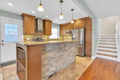 9314 Menard Avenue, Morton Grove, IL 60053 - Photo 10