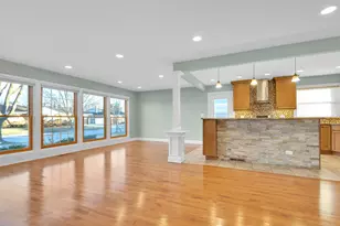 9314 Menard Ave, Morton Grove, IL 60053 - Photo 8