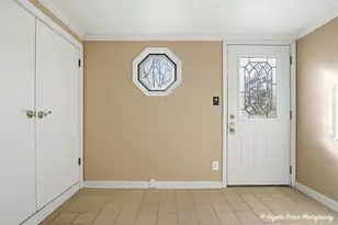 4812 Barnard Mill Rd, Ringwood, IL 60072 - Photo 2