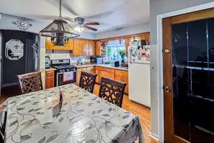 3910 W Marquette Rd, Chicago, IL 60629 - Photo 6