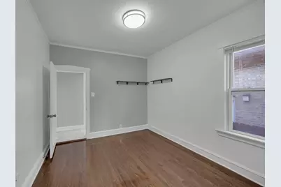 8250 S Rhodes Avenue, Chicago, IL 60619 - Photo 4