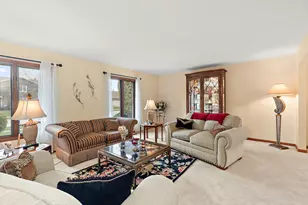 13561 Mohawk Ln, Orland Park, IL 60462 - Photo 8