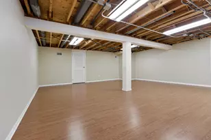 18W088 16th St, Villa Park, IL 60181 - Photo 18