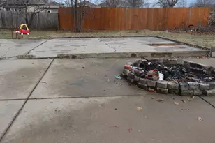 906 S Monroe St, Streator, IL 61364 - Photo 6