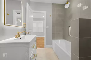 3411 S Lituanica Ave, Chicago, IL 60608 - Photo 16