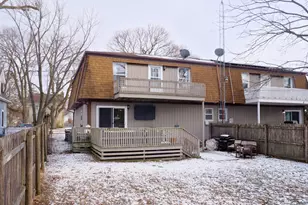 69 Monroe St, Oswego, IL 60543 - Photo 38