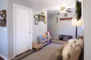 69 Monroe St, Oswego, IL 60543 - Photo 6