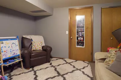 69 Monroe Street, Oswego, IL 60543 - Photo 36