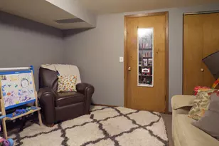 69 Monroe St, Oswego, IL 60543 - Photo 36