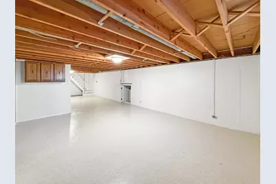 1165 N Henderson Road, Freeport, IL 61032 - Photo 26