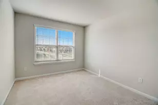 702 Station Blvd, Elburn, IL 60119 - Photo 32