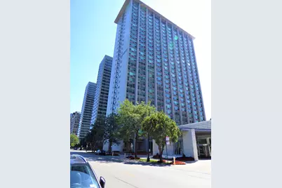 3600 N Lake Shore Drive #306, Chicago, IL 60613 - Photo 1