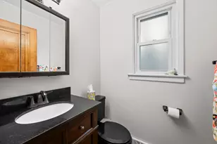 703 E Thomas St, Arlington Heights, IL 60004 - Photo 16