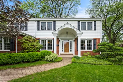 703 E Thomas Street, Arlington Heights, IL 60004 - Photo 1