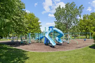 1919 Finchley Ct, Schaumburg, IL 60194 - Photo 26