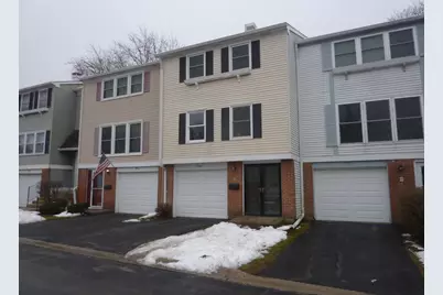 1919 Finchley Court, Schaumburg, IL 60194 - Photo 2