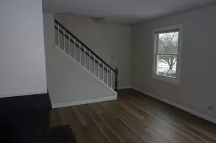 1919 Finchley Ct, Schaumburg, IL 60194 - Photo 6