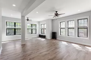 1062 W Glenlake Ave, Chicago, IL 60660 - Photo 2