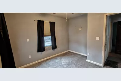 616 Daisyfield Road, Rockford, IL 61102 - Photo 32
