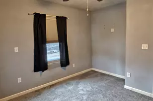 616 Daisyfield Rd, Rockford, IL 61102 - Photo 32