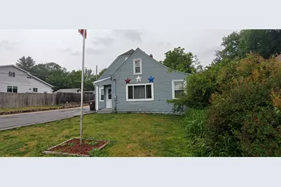 616 Daisyfield Road, Rockford, IL 61102 - Photo 2