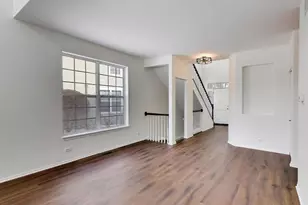 448 Cannon Dr, Geneva, IL 60134 - Photo 6