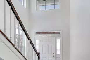 448 Cannon Dr, Geneva, IL 60134 - Photo 2