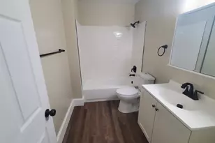 724 20th Ave, East Moline, IL 61244 - Photo 24