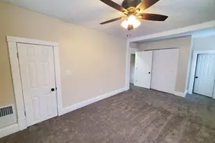 724 20th Ave, East Moline, IL 61244 - Photo 6