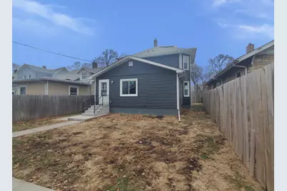 724 20th Avenue, East Moline, IL 61244 - Photo 4