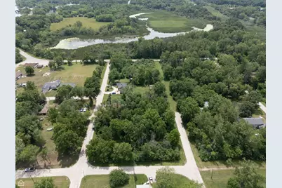 000 Carmen Avenue, McHenry, IL 60050 - Photo 1