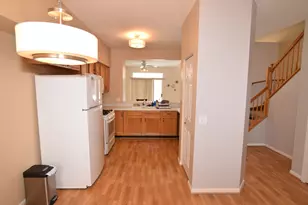 939 Mesa Dr, Lake in the Hills, IL 60156 - Photo 6