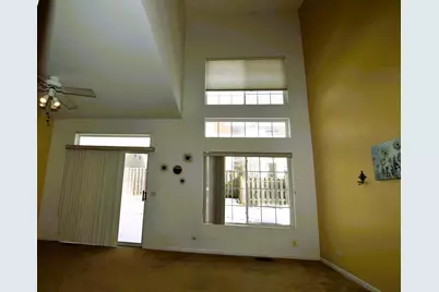 939 Mesa Drive, Lake in the Hills, IL 60156 - Photo 4