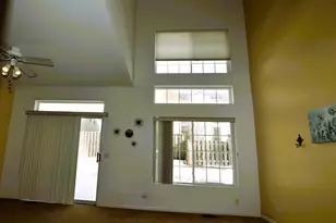 939 Mesa Dr, Lake in the Hills, IL 60156 - Photo 4